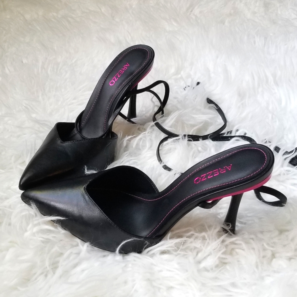 Arezzo Black  Hot Pink Leather High Stiletto Strappy Pump